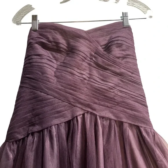 Monique Lhuillier Prom Bridesmaids Strapless Chiffon Gown Plum Purple SZ 10 EUC - Picture 3 of 10